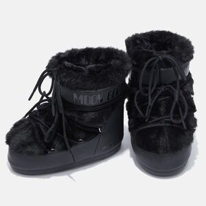 Moon Boots ICON LOW BLACK FAUX FUR BOOTS